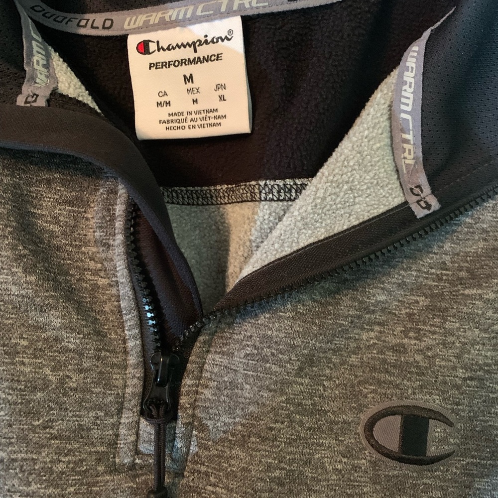 Men’s medium Champion Duofold warm CTRL
